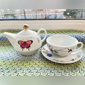 Vintage “Fringe Studios” Barnes and Noble Teapot, Tea cup and saucer.